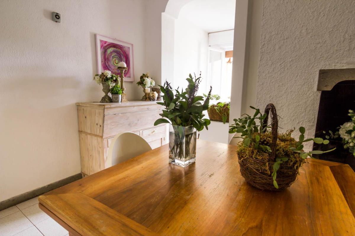 Hotel Mirella Кастильоне-делла-Пеская Экстерьер фото