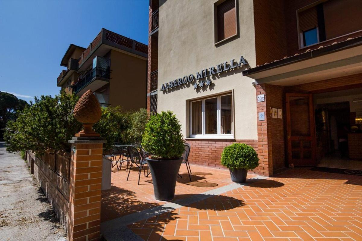 Hotel Mirella Кастильоне-делла-Пеская Экстерьер фото